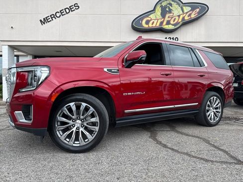 Used 2021 GMC Yukon Denali w/ Denali Ultimate Package AWD/4WD image 17