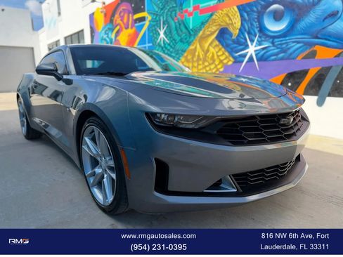 Used 2019 Chevrolet Camaro LT image 16