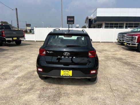 New 2026 Hyundai Venue SEL FWD image 68