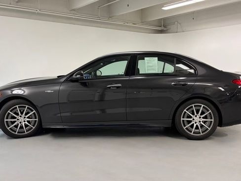 Used 2023 Mercedes-Benz C 43 AMG 4MATIC Sedan image 2