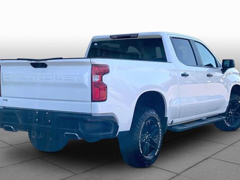 Used 2022 Chevrolet Silverado 1500 LT Trail Boss w/ Safety Package AWD/4WD image 12