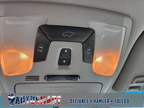 Used 2016 Toyota Sienna L image 34