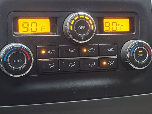 Used 2014 Nissan Frontier SV w/ SV Value Truck Package image 35