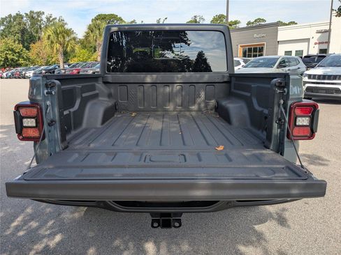 New 2025 Jeep Gladiator Mojave w/ Steel Bumper Group image 13