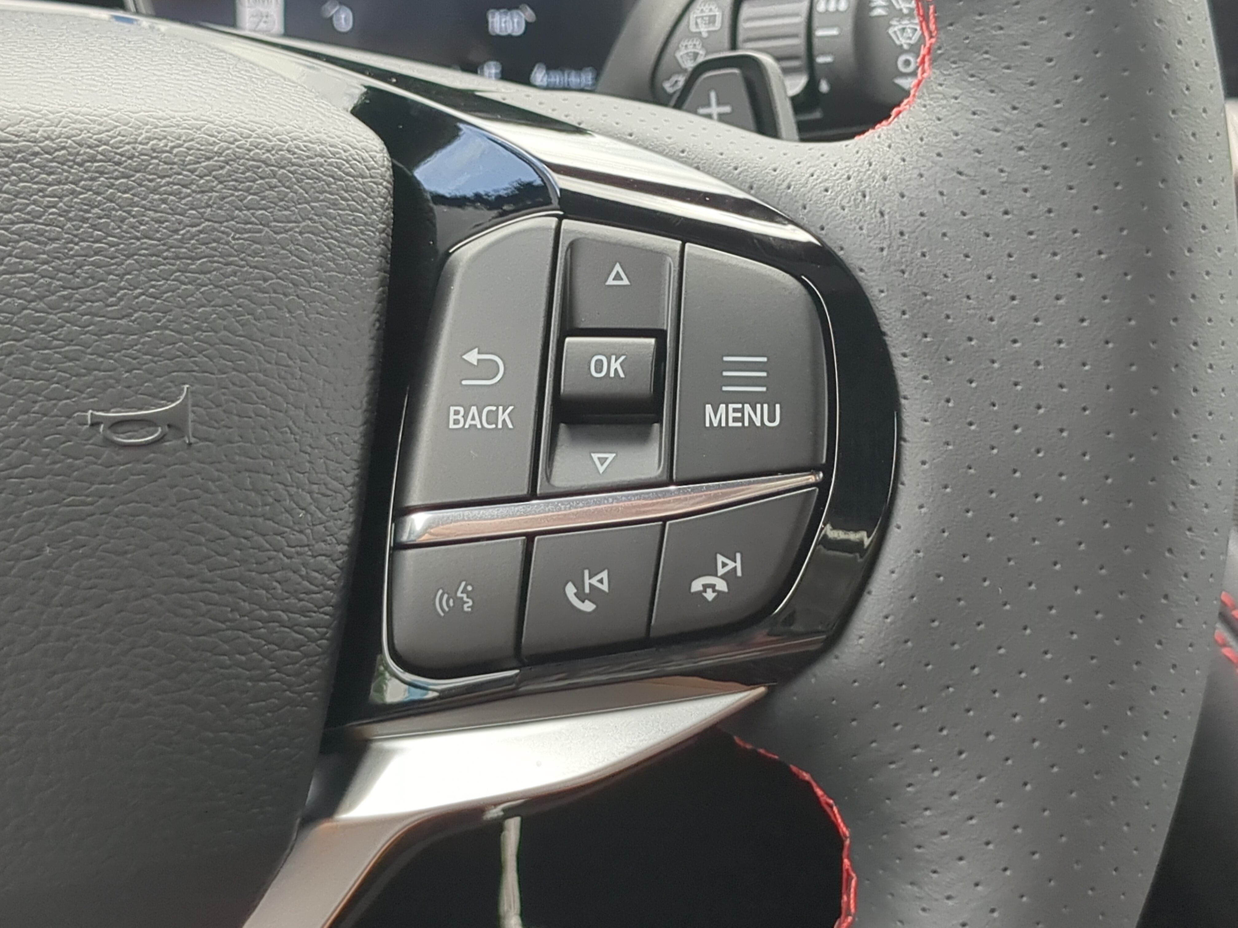 New 2026 Ford Explorer ST w/ Sun And Sound Package RWD image 25