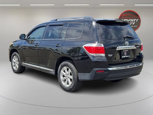 Used 2013 Toyota Highlander SE AWD/4WD image 7
