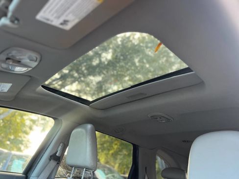 Used 2008 Suzuki XL7 Luxury image 21