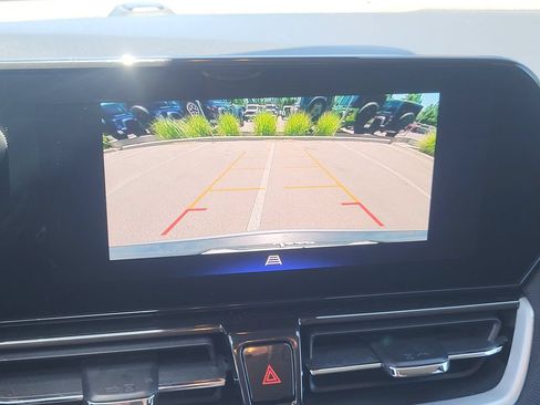 Used 2025 Chevrolet TrailBlazer LT AWD/4WD image 23