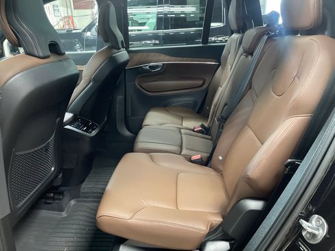Used 2023 Volvo XC90 B6 Plus w/ Protection Package Premier AWD/4WD image 21