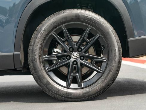 Certified 2024 Toyota Grand Highlander AWD image 6