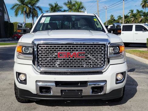 Used 2016 GMC Sierra 3500 Denali w/ Duramax Plus Package image 8