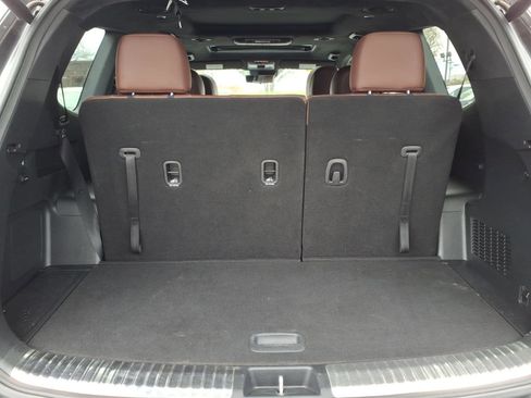 Used 2024 Kia Telluride SX Prestige image 32