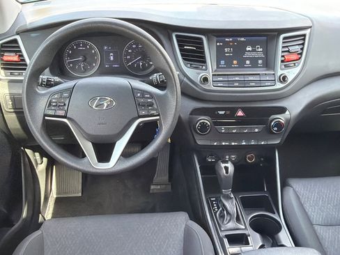 Used 2018 Hyundai Tucson SEL FWD image 23