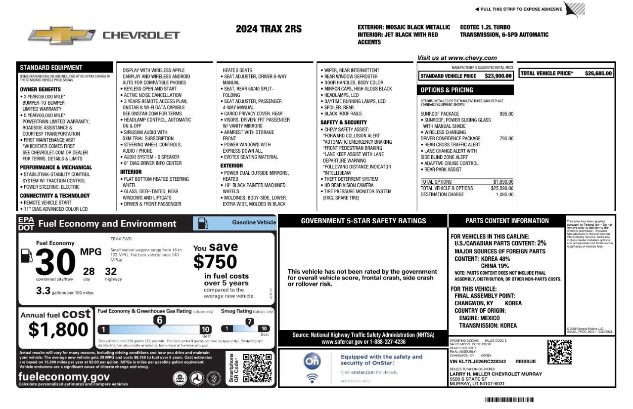 Used 2024 Chevrolet Trax RS w/ Sunroof Package FWD image 3