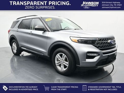 Certified 2022 Ford Explorer XLT w/ Equipment Group 202A AWD/4WD image 1