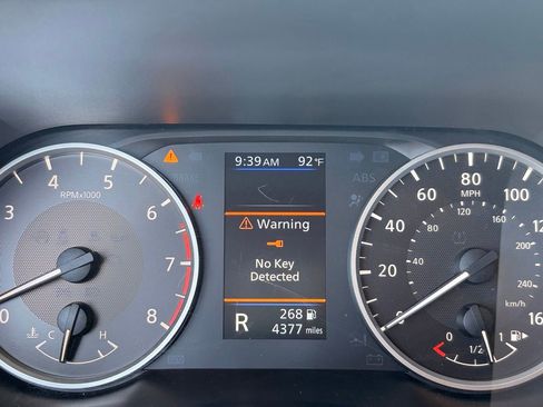 Used 2025 Nissan Sentra S FWD image 29