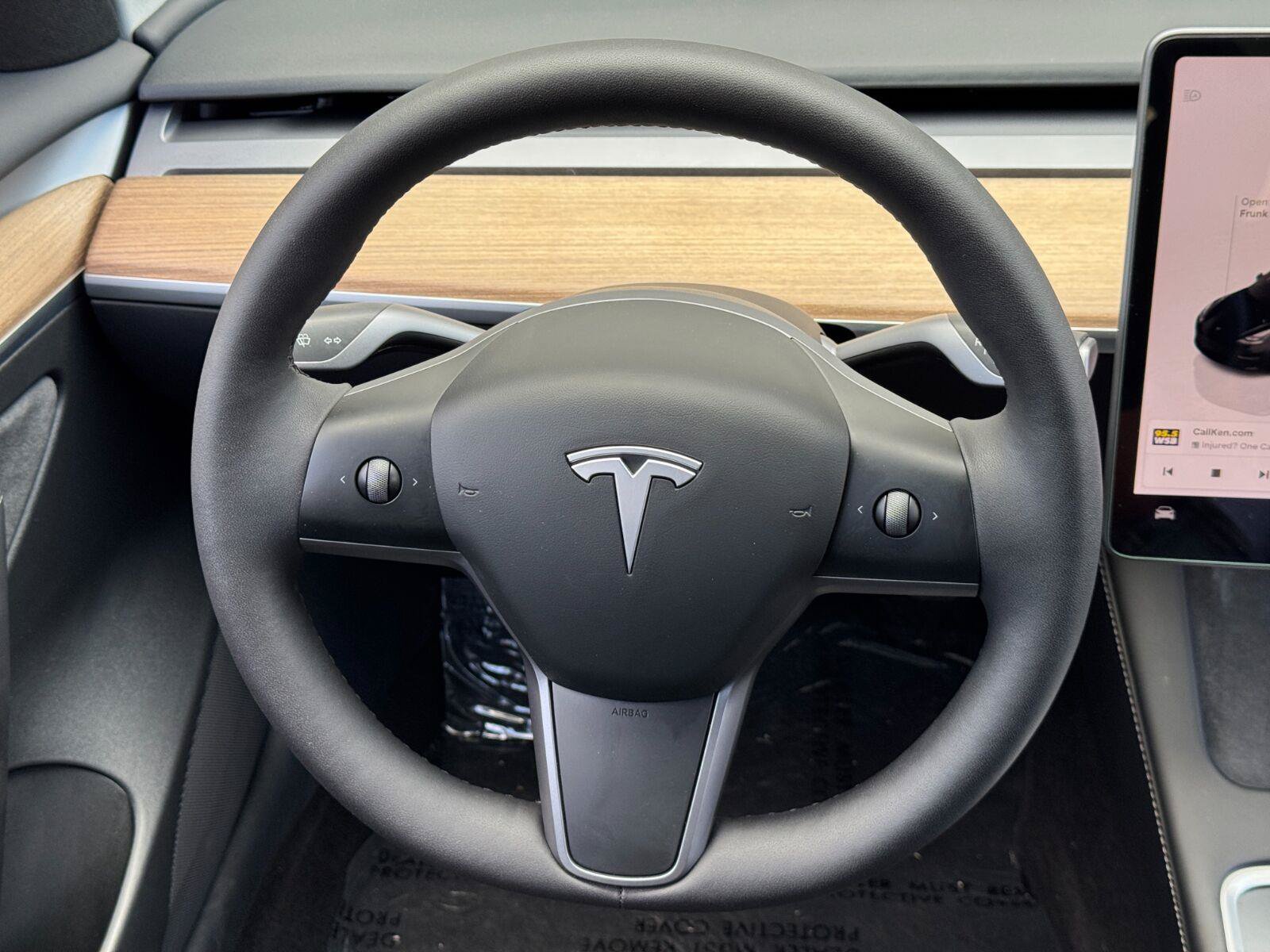 Used 2023 Tesla Model 3 Standard Range RWD image 18