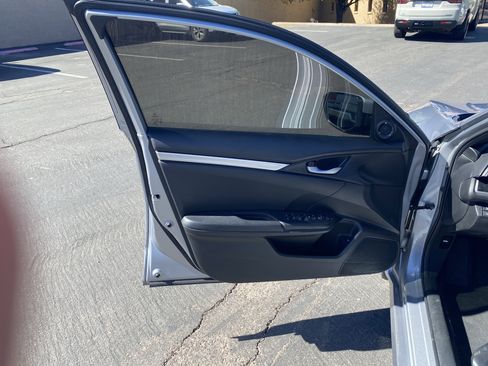 Used 2021 Honda Civic Sport image 7