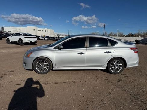 Used 2013 Nissan Sentra SR image 2