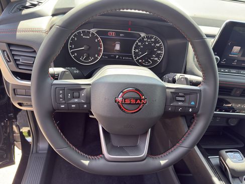 New 2026 Nissan Rogue SV AWD/4WD image 16