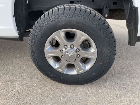 Used 2024 RAM 2500 Big Horn w/ Off Road Package image 34