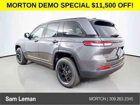 New 2025 Jeep Grand Cherokee Altitude image 5