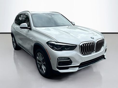 Used 2020 BMW X5 xDrive40i w/ Premium Package AWD/4WD image 3