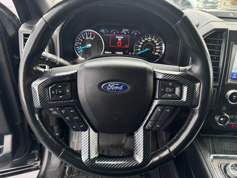 Used 2020 Ford Expedition Limited image 20
