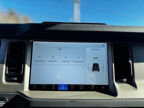 Used 2025 Ford Bronco Outer Banks image 13