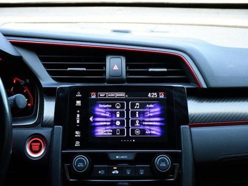 Used 2018 Honda Civic Type R image 32