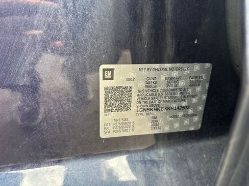 Used 2019 Chevrolet Suburban LT image 28