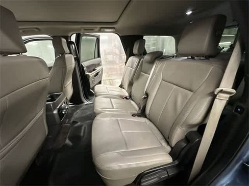 Used 2018 Ford Expedition XLT w/ Equipment Group 202A image 19