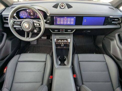 New 2025 Porsche Macan 4 Electric AWD/4WD image 22