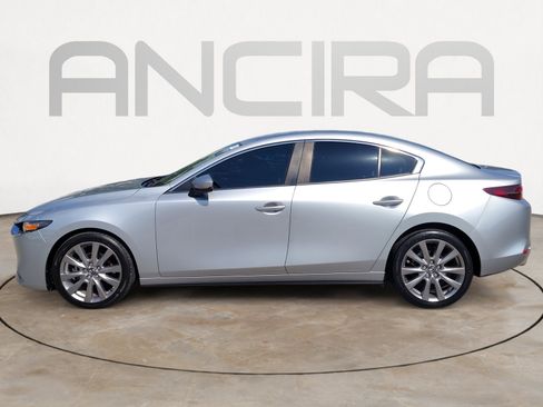 Used 2020 MAZDA MAZDA3 Sedan w/ Select Package FWD image 7
