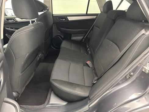 Used 2019 Subaru Outback 2.5i Premium AWD/4WD image 20