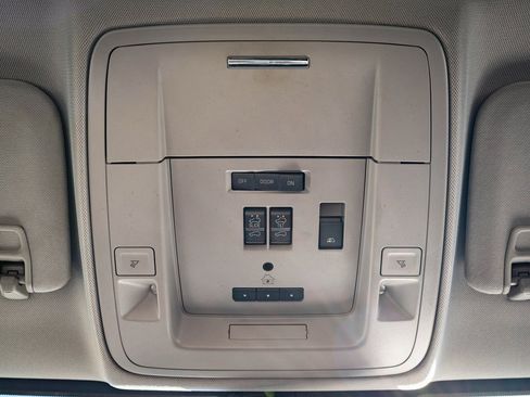 Used 2018 Chevrolet Silverado 2500 High Country image 41