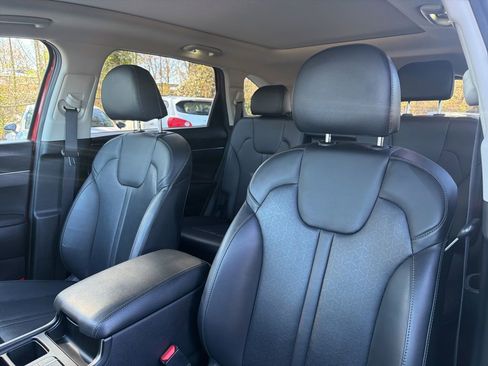 Used 2023 Kia Sorento S w/ Panoramic Sunroof Package image 20