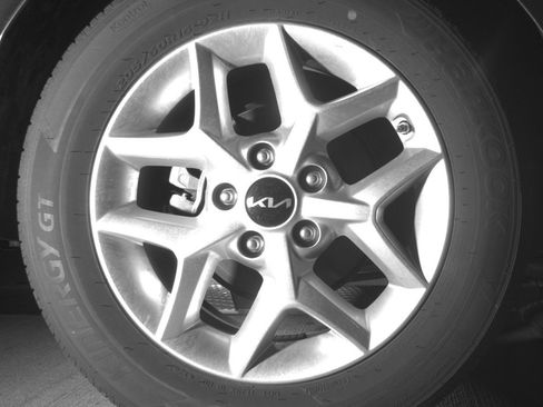 Used 2025 Kia Soul LX w/ LX Technology Package image 15