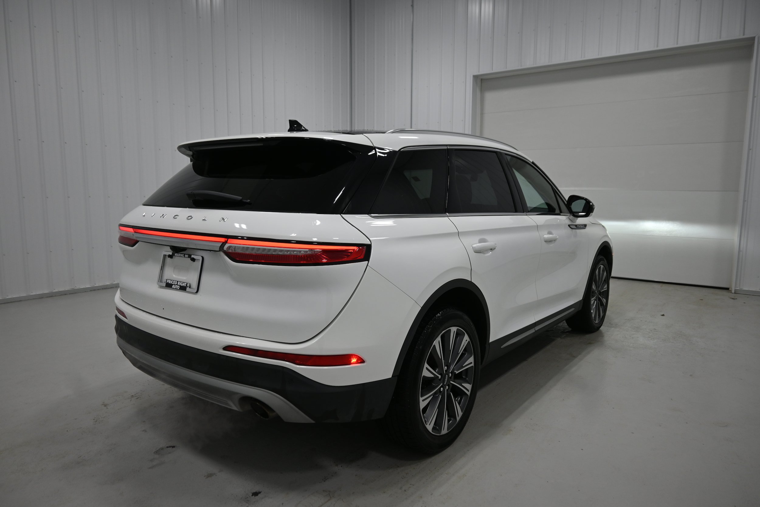 Used 2020 Lincoln Corsair Reserve w/ Elements Package AWD/4WD image 40