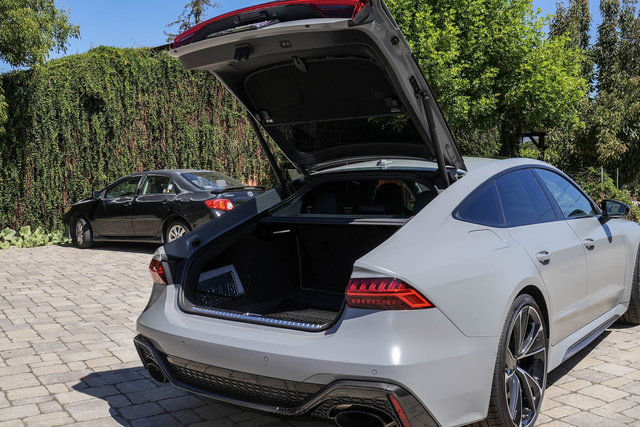 Used 2021 Audi RS 7 Sportback AWD/4WD image 97