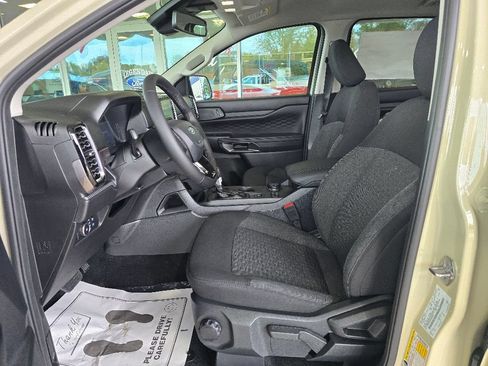 New 2025 Ford Ranger XLT w/ Black Appearance Package AWD/4WD image 8