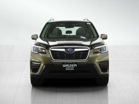 Used 2020 Subaru Forester Premium AWD/4WD image 8