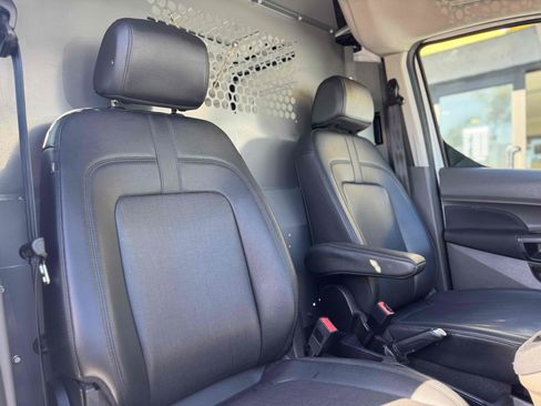 Used 2021 Ford Transit Connect XL image 16