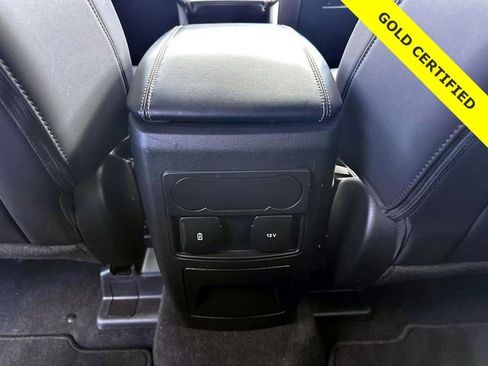 Certified 2024 Ford Explorer XLT w/ Equipment Group 202A image 10