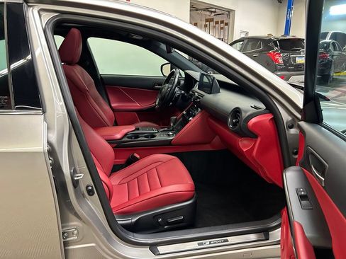 Used 2023 Lexus IS 350 F Sport RWD image 13