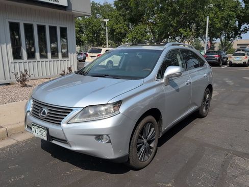 Used 2013 Lexus RX 450h AWD w/ Navigation Pkg image 3