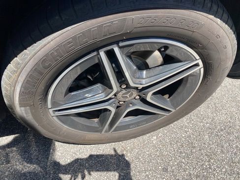 Certified 2024 Mercedes-Benz GLE 350 4MATIC image 6