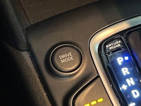 Used 2020 Hyundai Kona SEL image 23