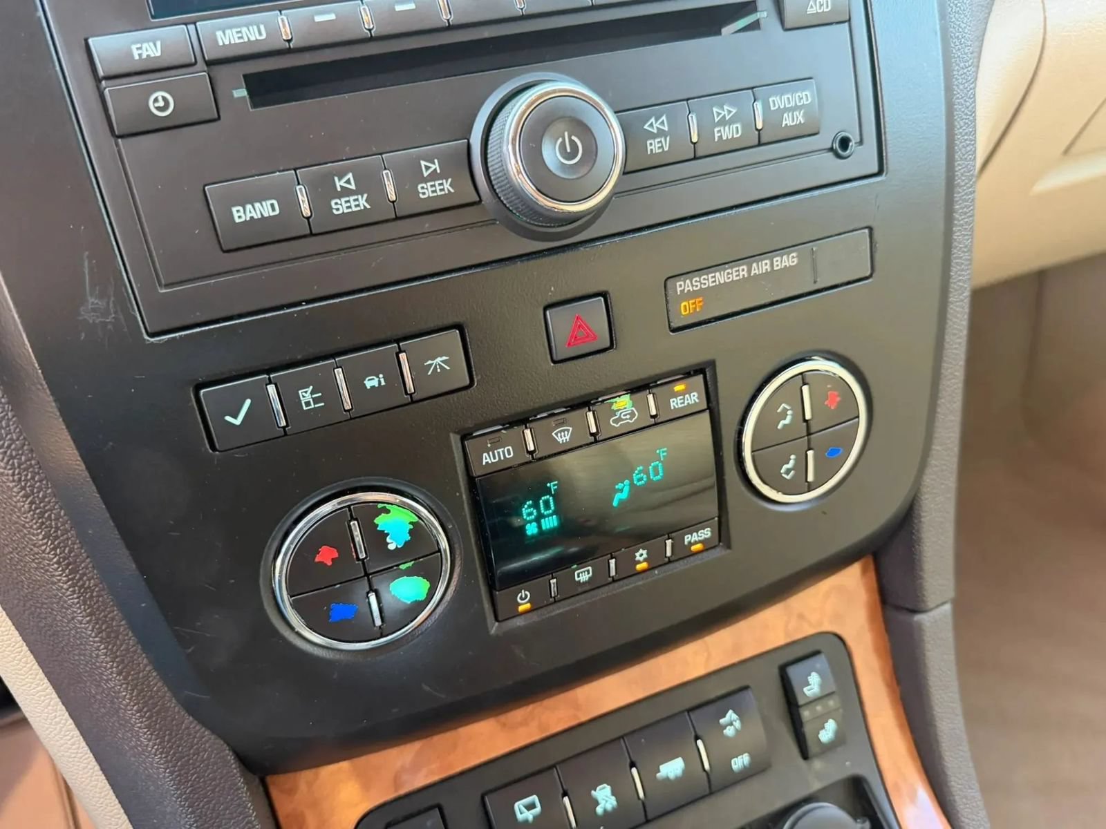 Used 2011 Buick Enclave CXL w/ Trailering Provision Package FWD image 36