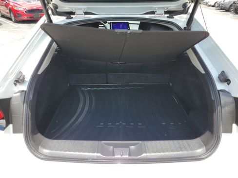 Used 2024 Toyota Prius Limited image 32